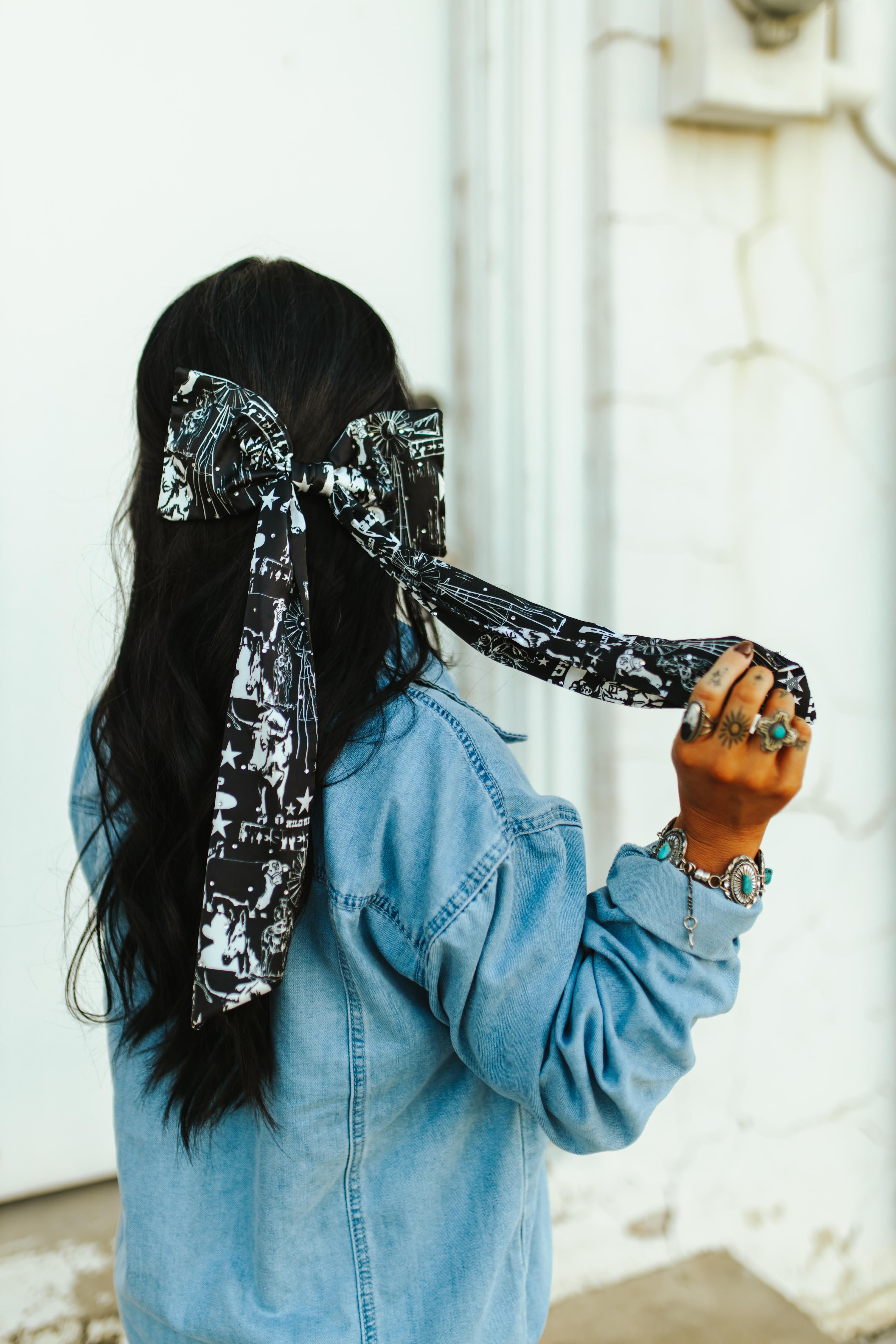 WESTERN PREP BOW *LUCKY (LARGE)