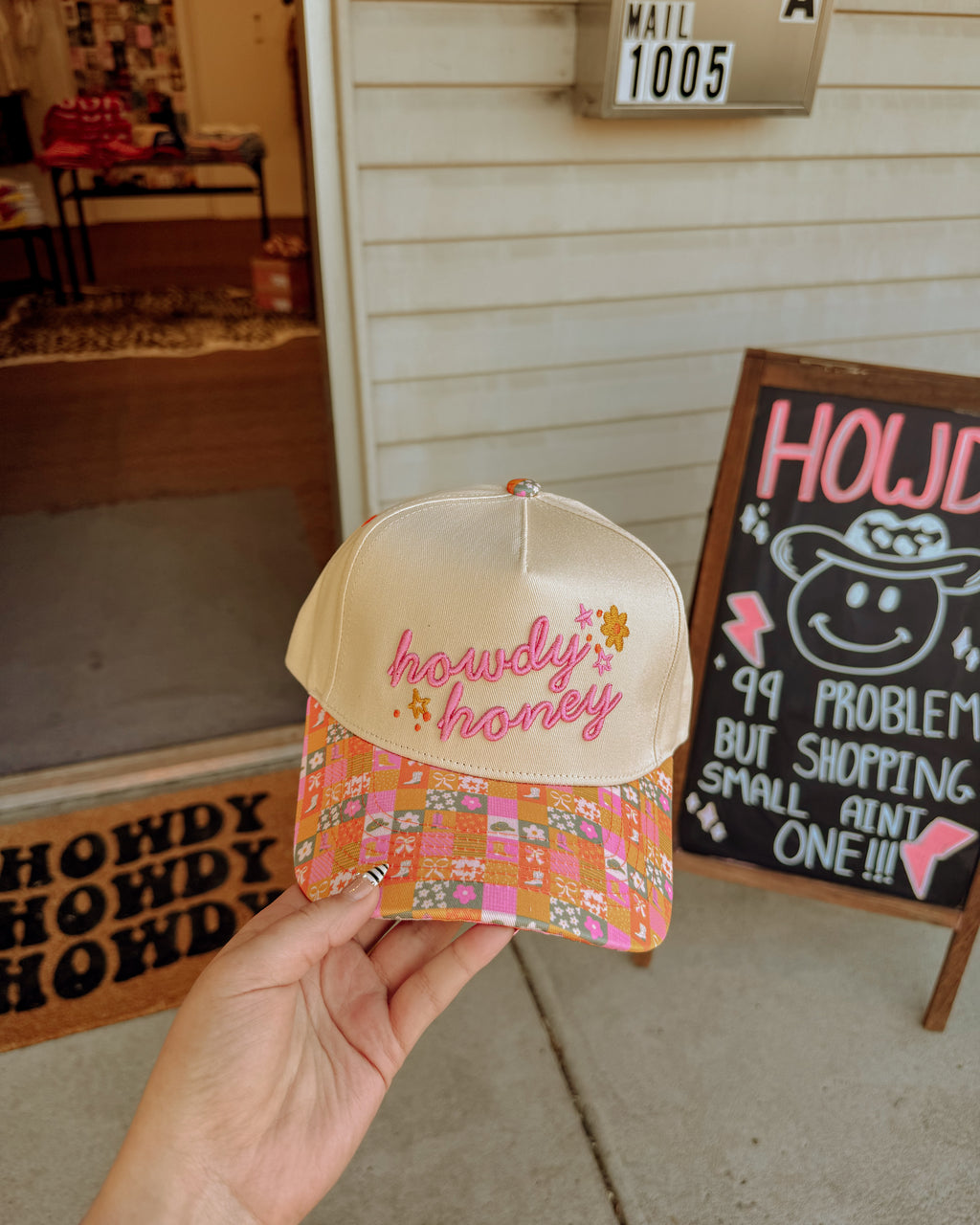 Howdy Honey Trucker