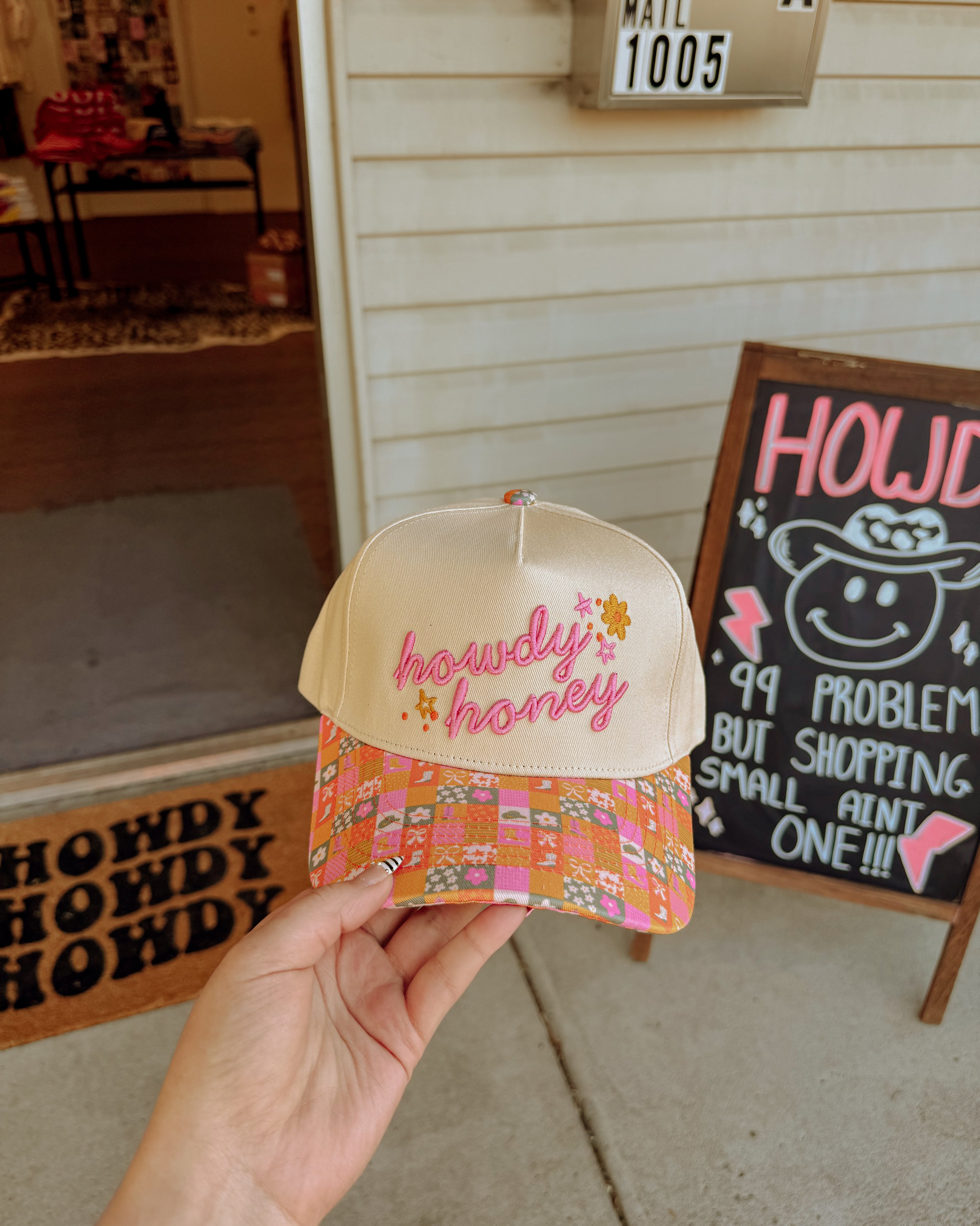 Howdy Honey Trucker
